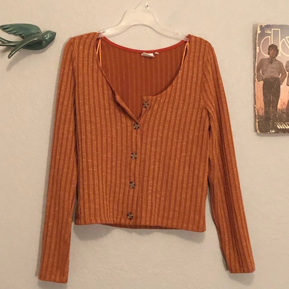Urban Outfitters Tops - Ribbed knit top
